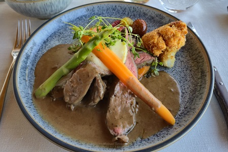 Mittagsmahl